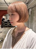 柔らかくベージュ