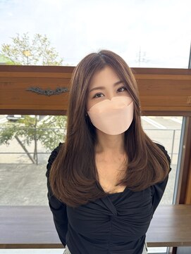 エムサロン 前橋川原(emusalon) 外人風レイヤーカット