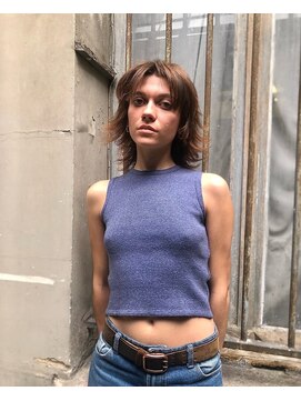 テン ディー(TEN D) 外ハネレイヤーウルフ