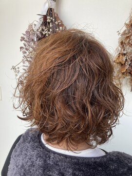 大っきくしっかりくっきりパーマ