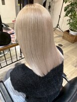 ブリックバイブレイス 千葉 千葉中央(brick by brace)&nbsp;千葉駅/オリーブグレー/小顔/ココアベージュ