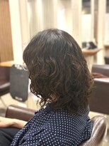 アンプリュス リアン(1+ Unplus lien)&nbsp;ミディアムウルフレイヤースパイラルパーマウェーブヘア