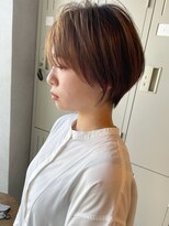 アトレ アネックス(attrait ANNEX)&nbsp;大人っぽいショートブラウン×ツヤ感で魅力引き出す