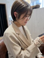 カモン(CAMON) ミントグレージュ×ショートボブ