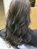 レナンダ (Reanda)&nbsp;カーキグレージュ