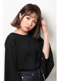 グレージュ×切りっぱなしボブ