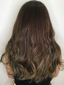 アディクト(ADDICT) 色っぽバレイヤージュカーキカラーふんわりミディ