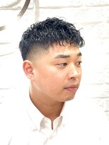 ヨシザワインク プレミアム 横浜 桜木町店(YOSHIZAWA Inc. PREMIUM)&nbsp;【ヨシザワ横浜】30代外国人風無造作パーマフェード