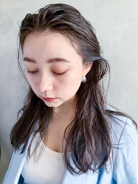 アイティー バイ アルバム 浦和店(IT by ALBUM) オイルヘア_ココアブラウンフリンジウェーブ_ba296332