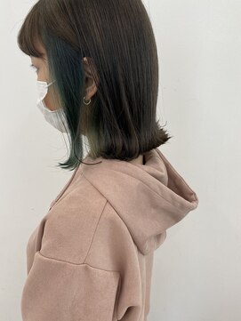 カッツ 駅家店(CUT S) インナーカラーグリーン♪♪