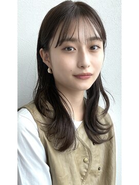 ディーエックス スリー(Dxxxx III) イメチェン小顔前髪外ハネボブ大人かわいいブラウン