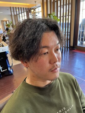 ディスパッチヘアー 甲子園店(DISPATCH HAIR) センターパート　ツイストスパイラル