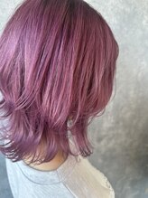 ヘアアンドメイク ムーア(Muuua) ピンクカラー