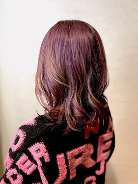 タヤ 東急百貨店吉祥寺店(TAYA) ハイライト/ミディアムヘア/チェリーピンク/シャドウルーツ