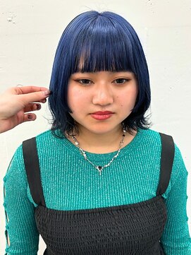 ジルスタジオ(JILL STUDIO) JILL STUDIO 外ハネくびれショート/ブルー