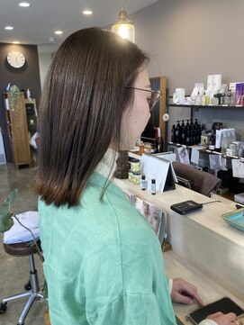 スアバイキキ(SuA by kiki.) 黒髪カタログ/ボブルフ/ネビージュ/ワンレン/小顔スタイル[千葉]