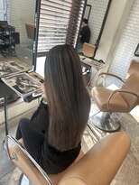 リリ(Riri)&nbsp;ナチュラルバレイヤージュ