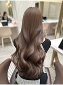 顔型別ヘアスタイル特集/ホワイトグレージュ/ミニウルフ