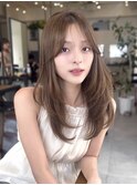美髪レイヤーカット/顔まわりレイヤー/ロングレイヤ 一/前髪