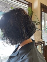 バズ ヘアガーデン(Bazz hair garden)