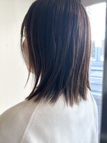 サヴァ サクラ(SAVA sakura) 肩下ボブ