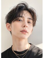 ミラー プラス エヌ(MIRROR+n)&nbsp;20代30代40代　ほつれセンターパート黒髪ビジネス＃24
