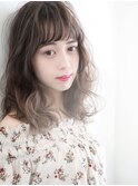 ON眉ベビーバングがドーリースイートな可憐ふわセミディ♪