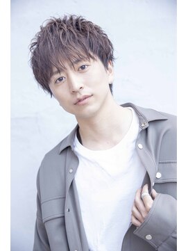 クラン(clan) 外国人風かき上げニュアンスネオウルフ