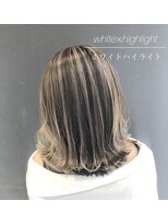 アイリス(iRIS)&nbsp;ダブルカラー、インナーカラー、ハイライト、エクステ、ブリーチ