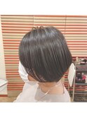 耳掛けショートボブ