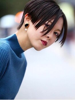 ヘアーアンドスペース セブンブリッジ(HAIR&SPACE 7Bridge)の写真/骨格/ファッション/ライフスタイルを見極めた、お洒落感度の高いショートを表現。ハッとするような美しさに