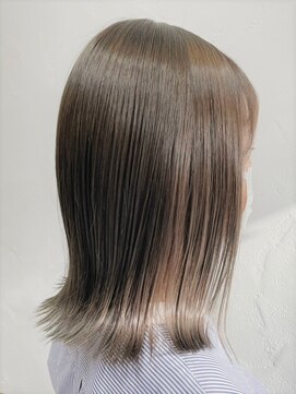 ヘアーリビングリコ 新潟笹口店(hair living Liko) 【Liko リコ新潟】イルミナカラースタイル【新潟/笹口】