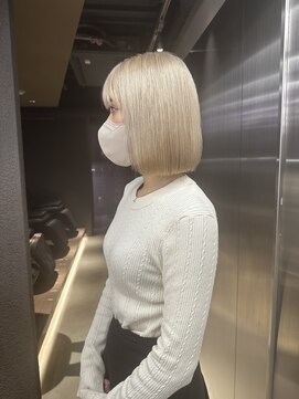 ペレ 栄店(PELE) ホワイトブロンド☆