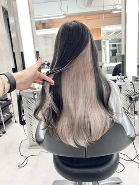 イキ 表参道(iki omotesando) 大人ガーリー/モード/チョコレート[表参道駅]