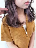 オル(Olu)&nbsp;【MASAYA】ホワイトピンク×イヤリングカラー×韓国ヘア