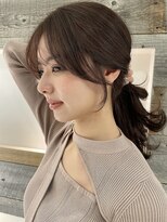 アイヴィー(IVY)&nbsp;フェイスレイヤー流れる顔周り【肥田亜沙美】