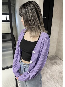 アコ(Aco) ★セミロングボブのエアタッチバレイヤージュ★