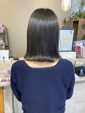 スアバイキキ(SuA by kiki.) 黒髪カタログ/ボブルフ/ネビージュ/ワンレン/小顔スタイル[千葉]