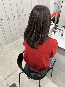 ハイライトバレイヤージュダブルカラーケアブリーチ30代40代50代