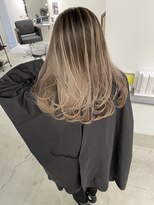 キング 高槻(K!ng)&nbsp;縮毛矯正髪質改善ハイライトレイヤーカット高槻美容室エクステ