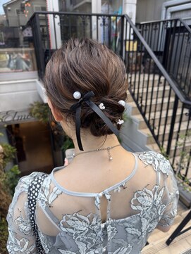 エルメ(Elme) シニヨンスタイルお呼ばれヘア♪【河崎】