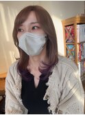 ベージュに毛先パープル