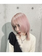 アモア(amoa)&nbsp;ホワイトピンクカラー/ハイトーンカラー/レイヤーカット