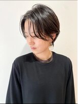 ロッカ ヘアーイノベーション(rocca hair innovation)&nbsp;色気を残したセンターパートショート[稲毛/髪質改善]