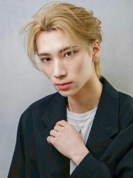 MEN'S HAIR BLEACHi 北18条店【12月5日オープン（予定）】 《BLEACHi》ナチュラルフェザー【numberA.×BLEACHi】
