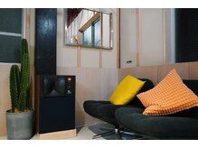 自然と落ち着く、待合スペース