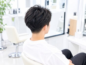 ニコロ 室見店(Niccolo)の写真/メンズの見せ方を知り尽くした[Niccolo]★メンズの為のメニューが充実☆さらに仕事帰りにも行きやすい！