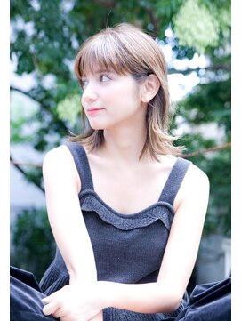 エース (ACE) ACE LA ラベンダーアッシュ×外ハネミディ