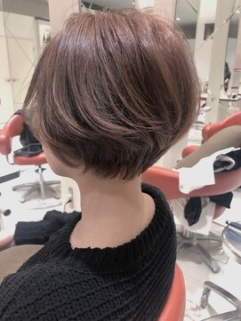 マンス ルージュ 博多マルイ店 大人ショートスタイル