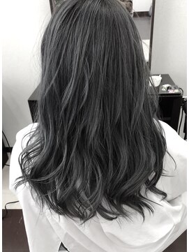ヘアーテフテフ(HAIR tehu tehu) ブリーチ＋アディクシーシルバーカラー